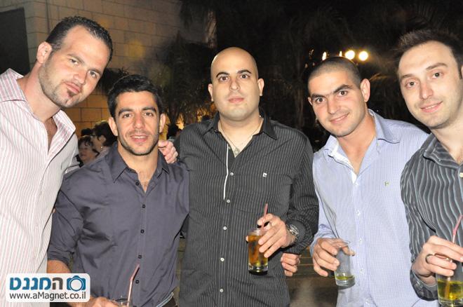 תמונה גדולה